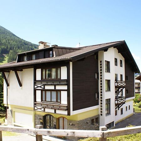 Apartamento Haus Schuschnig Bad Kleinkirchheim Exterior foto