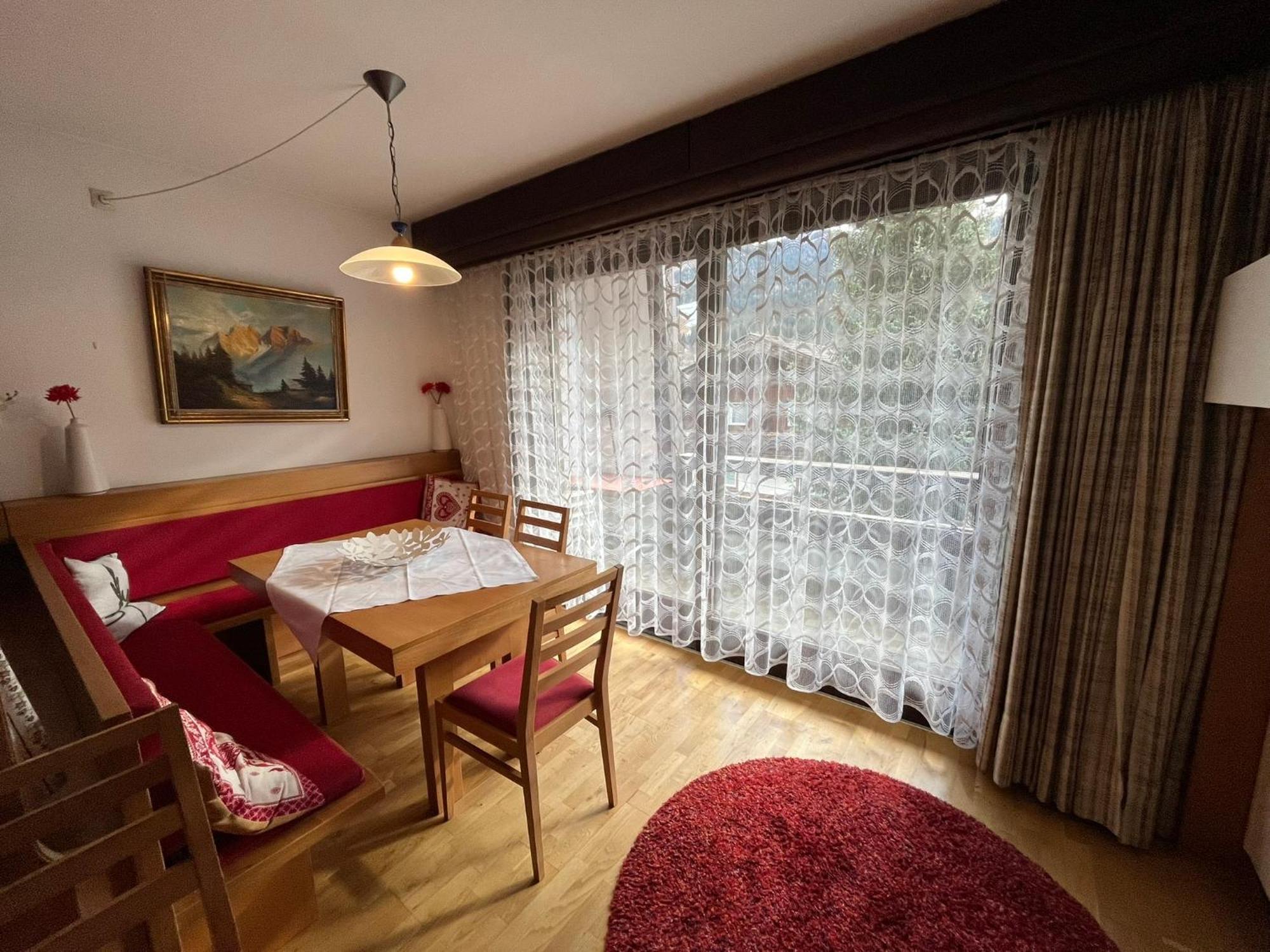 Apartamento Haus Schuschnig Bad Kleinkirchheim Exterior foto