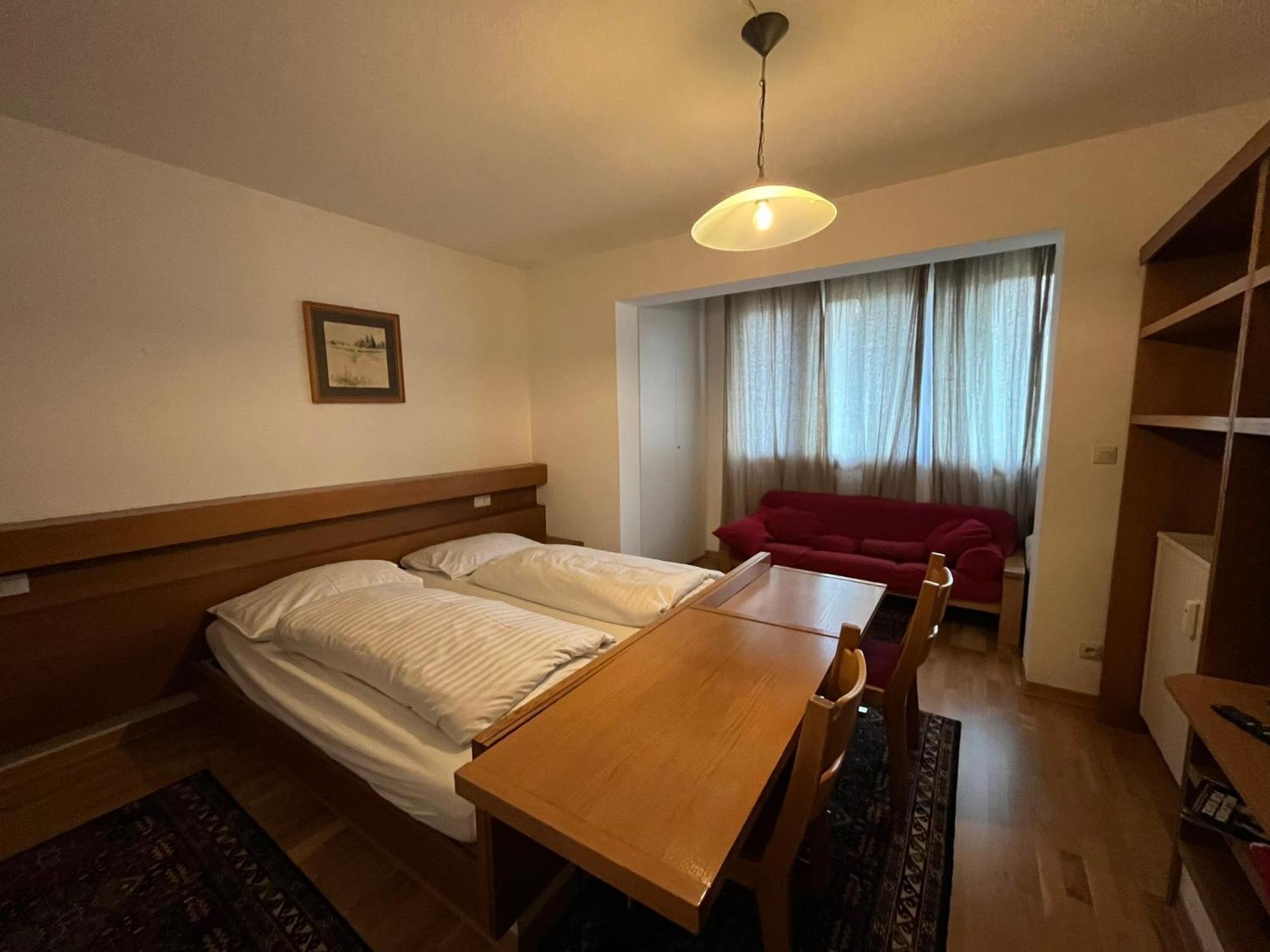 Apartamento Haus Schuschnig Bad Kleinkirchheim Exterior foto