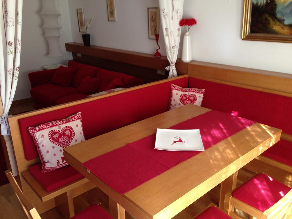 Apartamento Haus Schuschnig Bad Kleinkirchheim Habitación foto