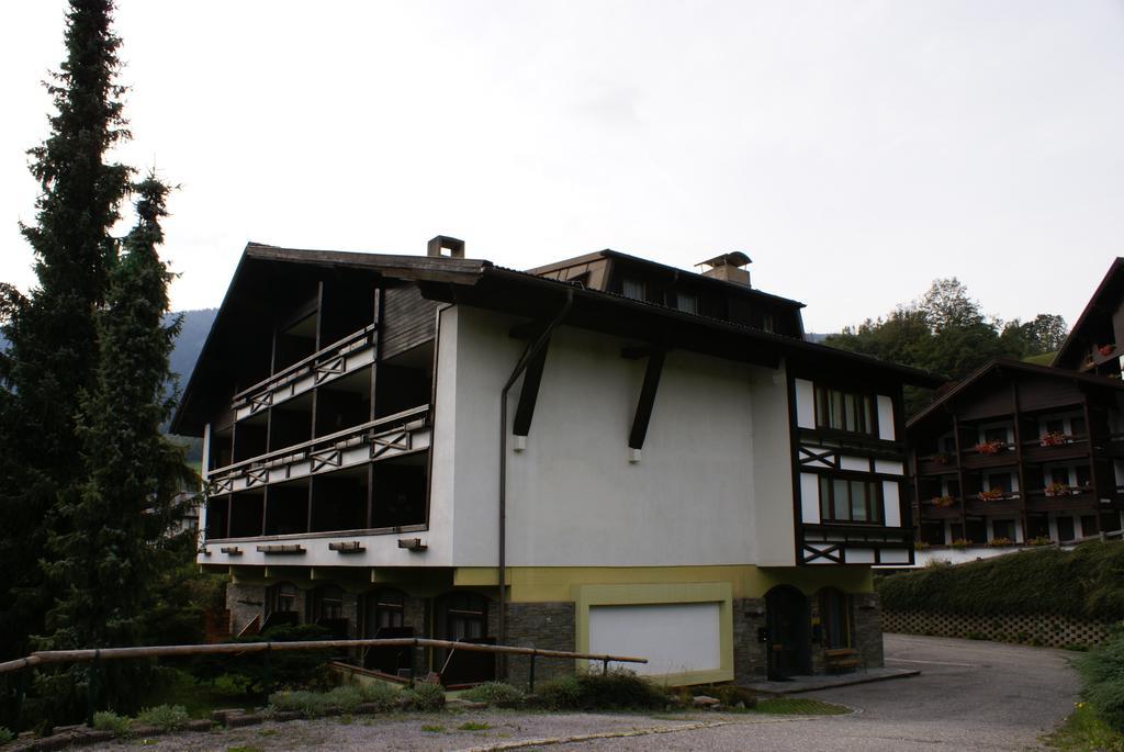 Apartamento Haus Schuschnig Bad Kleinkirchheim Exterior foto